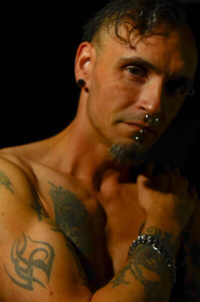 Seductive Sinner photo 1